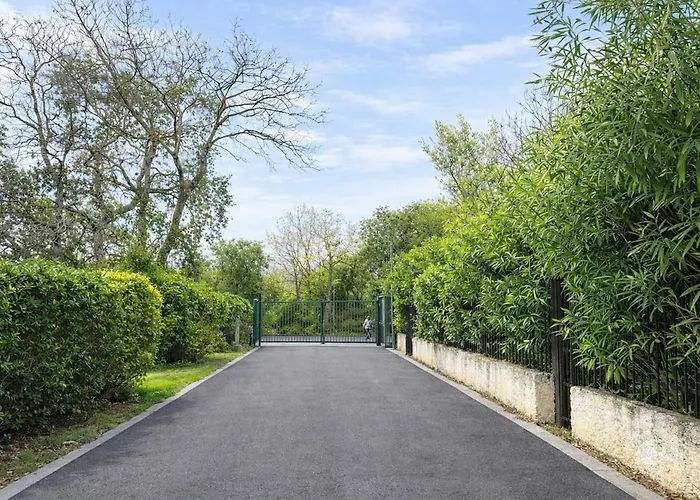 Feriehus Panoramic Terrace -relax A 5 Minutes From Arcomagno